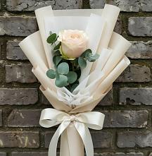 Букет цветов из:  Розы в Белоозерский