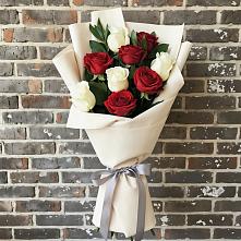Букет цветов из:  Розы в Белоозерский