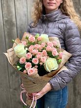 Букет цветов из:  Розы в Белоозерский