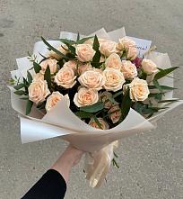 Букет Кремовые розы Латте в Белоозерский