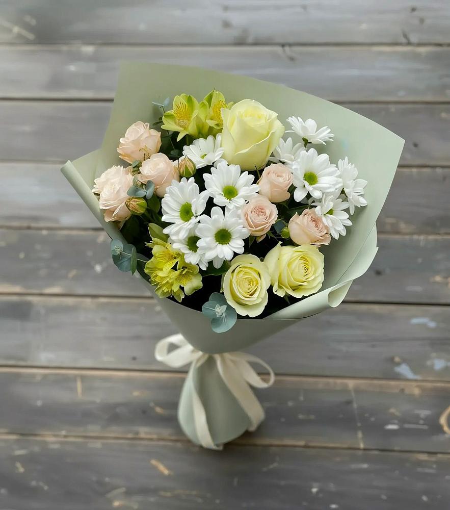 Букет цветов из: Альстромерии, Розы и Хризантемы в Белоозерский