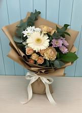 Букет цветов из:  Герберы и Хризантемы #REPLACE_PRED# Белоозерский