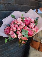 Букет цветов из:  Розы в Белоозерский