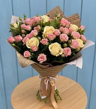 Букет цветов из:  Розы в Белоозерский