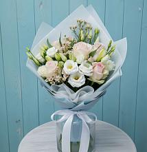 Букет цветов из:  Розы и Лизиантусы в Белоозерский