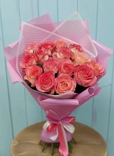 Букет 15 Розовых роз Равель в Белоозерский