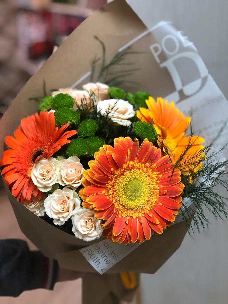 Букет цветов из: Герберы, Хризантемы и Розы в Белоозерский